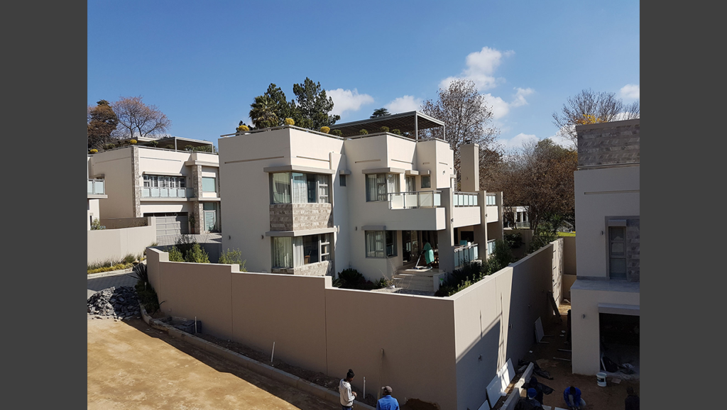 La Colline Project 9