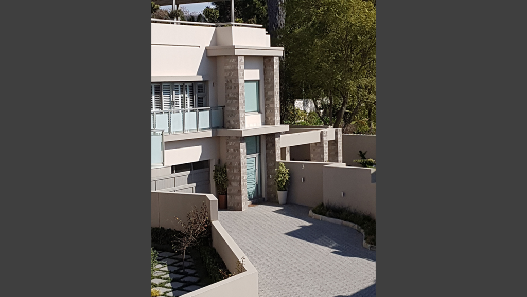 La Colline Project 14